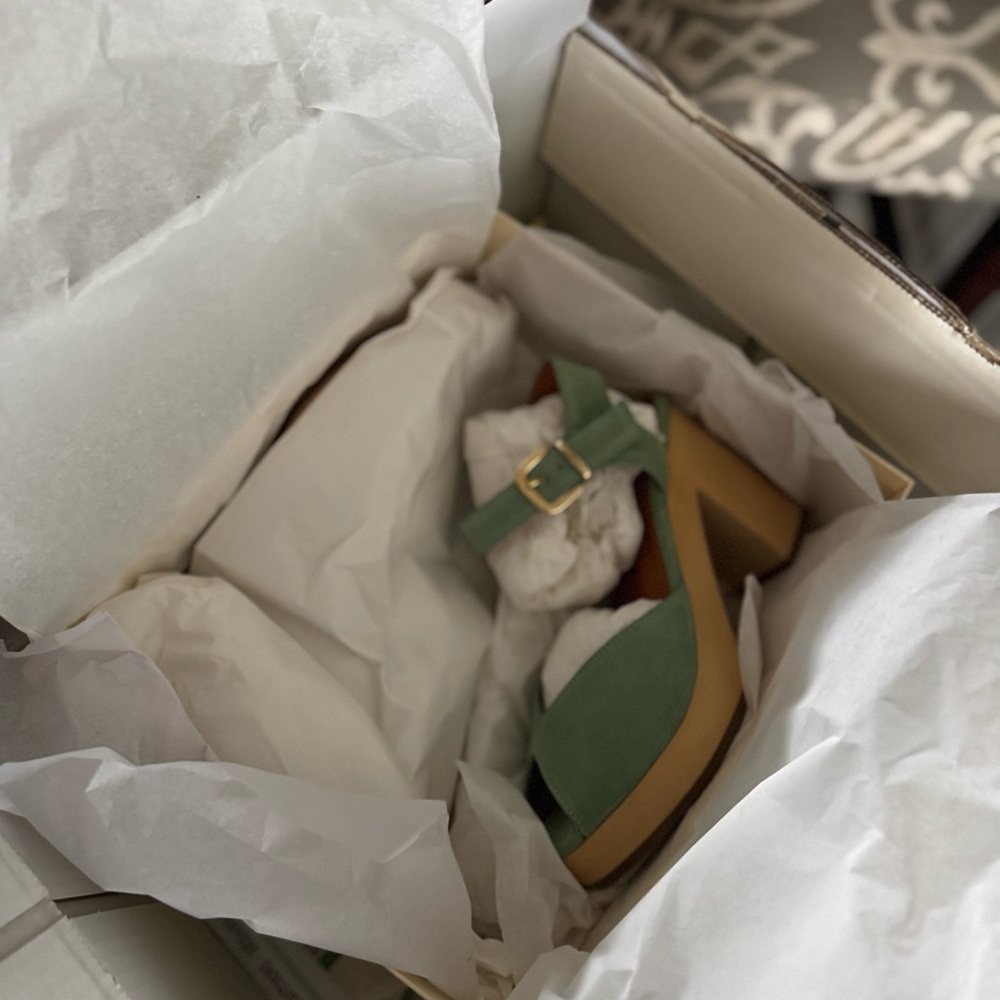 Sezane Platform Wooden FAUSTA CLOGS Almond Green Color FR Size: 39 or US 8 - Picture 10 of 13